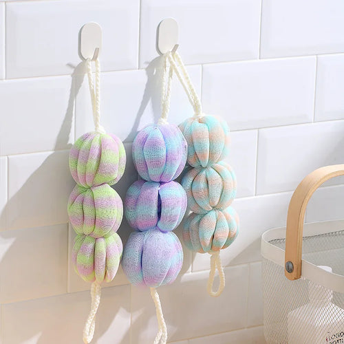 Body Scrubbing Exfoliator & Bath Loofah Ball Set